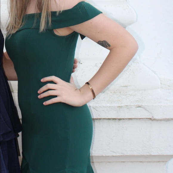 Showpo Dress - Picture 5 of 6